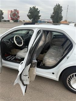 كرايسلر 300